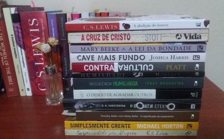 49192844_331590777439273_6868904319903596544_n (1)